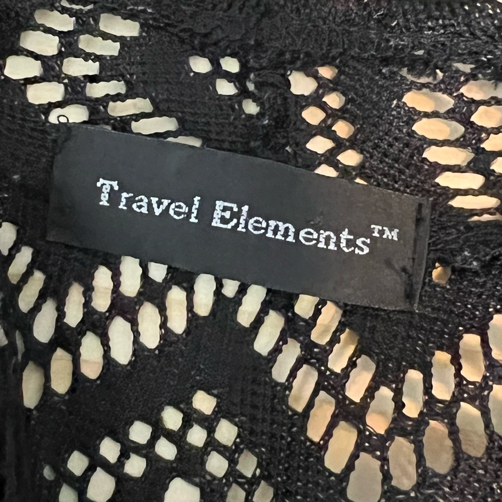 Travel Elements Black Knit Wrap - Picture 4 of 4